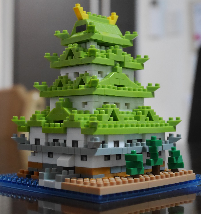ナノブロックの名古屋城の完成図